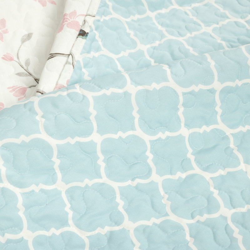 Botanical Bird And Flower Botanical Bird And Flower Oversized Reversible Quilt, Full Quilt + 2 Standard Shams