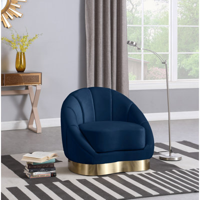 Fauteuil demi-tonneau en velours touffeté de 34,25 po Shelly