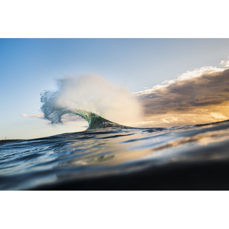 Vague colorée par Philip Thurston, H 12 po x l 18 po