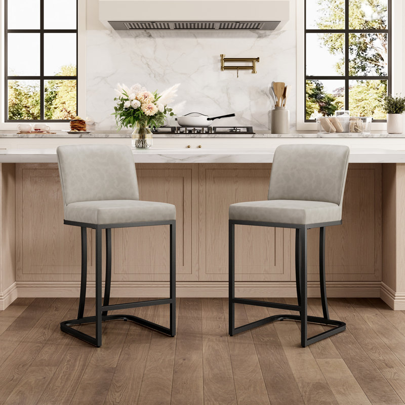 Forsyth 61cm Bar Stool, White