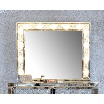 Lighted Makeup Mirror