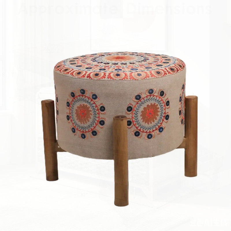 Tabouret brodé en coton Mandala
