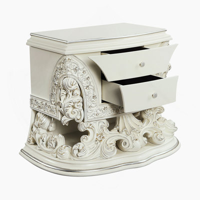Table de chevet au fini blanc antique