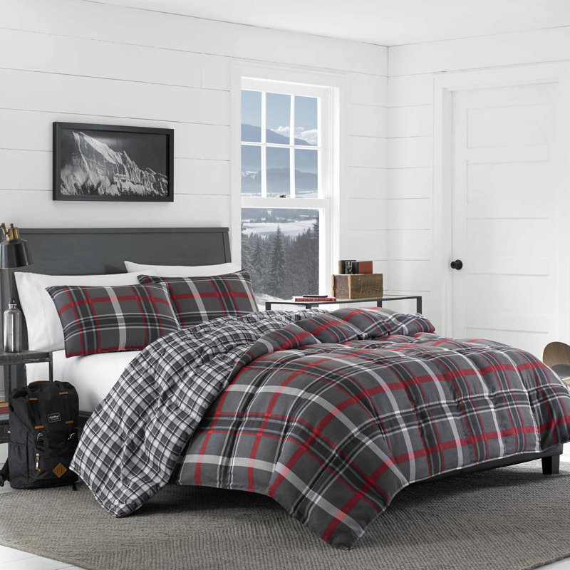 Ensemble d'édredon réversible en duvet synthétique gris Willow Plaid de Eddie Bauer