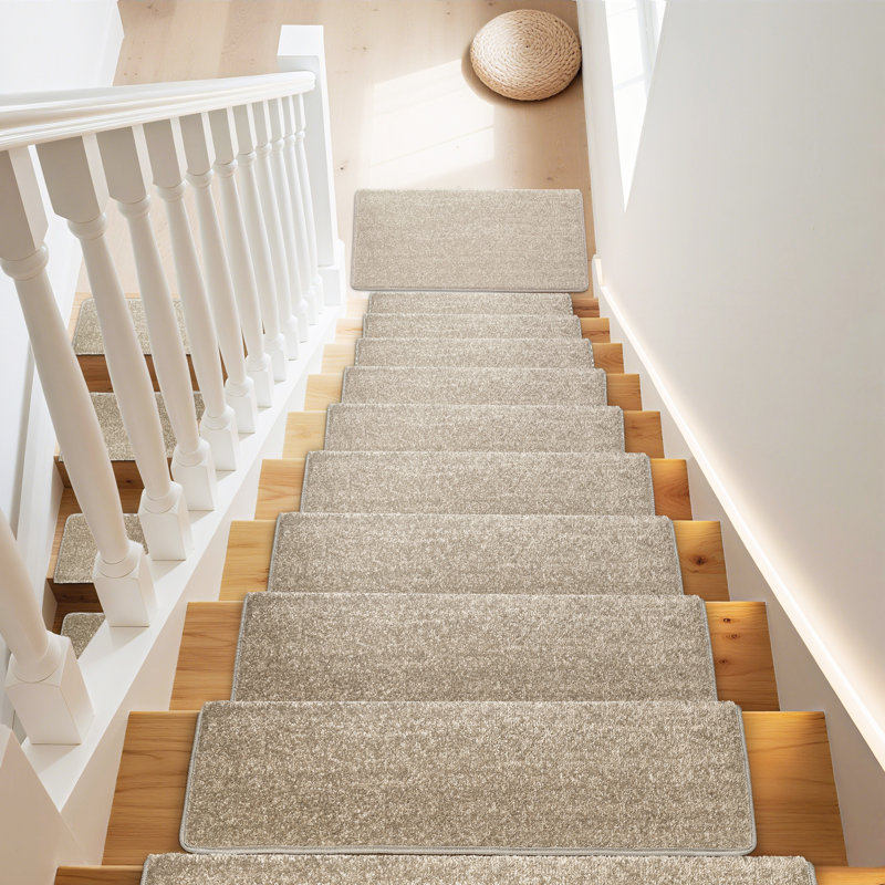 Ensemble de tapis d'escalier intérieur antidérapant Kayella (14 pièces) avec tapis de réception (1 pièce), Gris crème