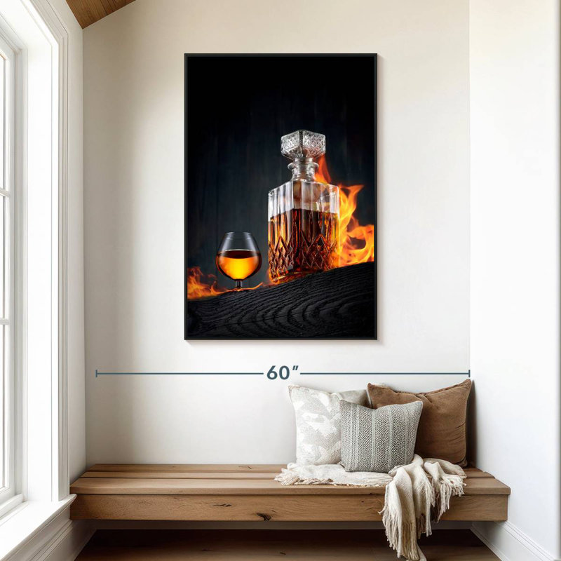 Carafe à whisky flamboyante, 31 po x 46 po, Cadre flottant noir