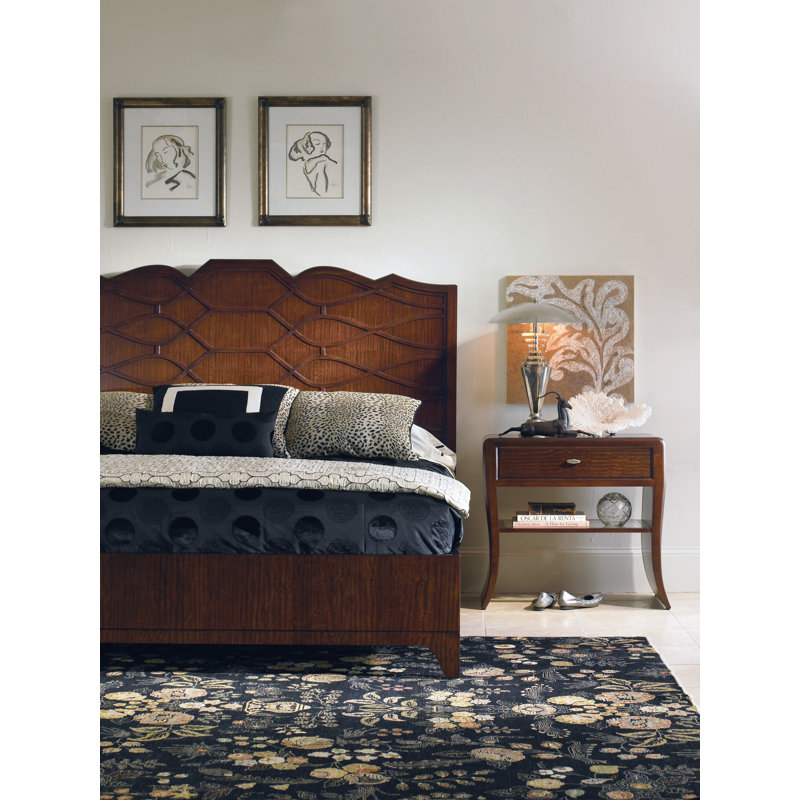 Paragon Club Bed