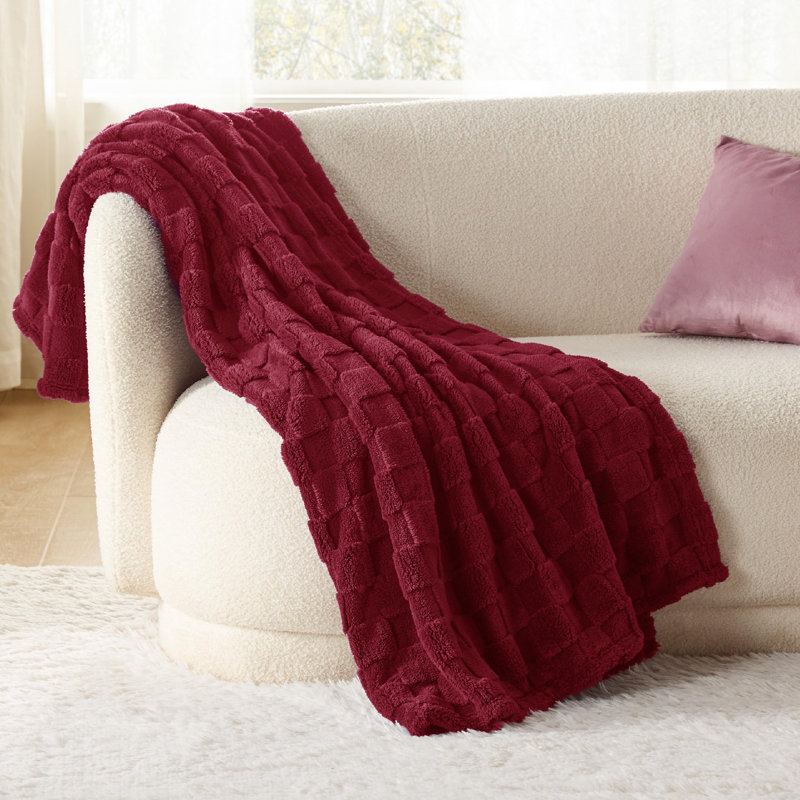 Bedsure 269gsm Fleece Blanket For Couch - Super Soft Cozy Blankets For Women GentleSoft™️, Queen, Red