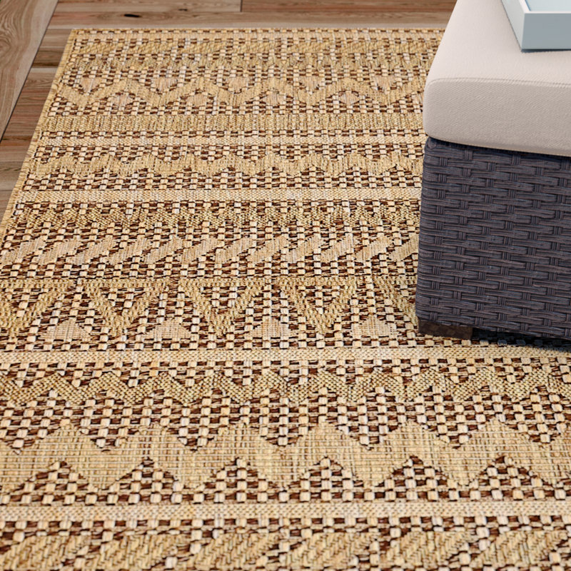 Tapis intérieur / extérieur brun clair Krickel, Rectangle 7 pi x 10 pi