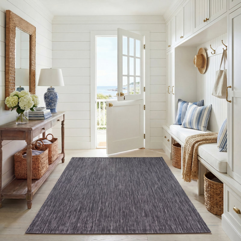 Tapis noir intérieur / extérieur Madyson, Rectangle 5 pi 3 po x 7 pi 7 po