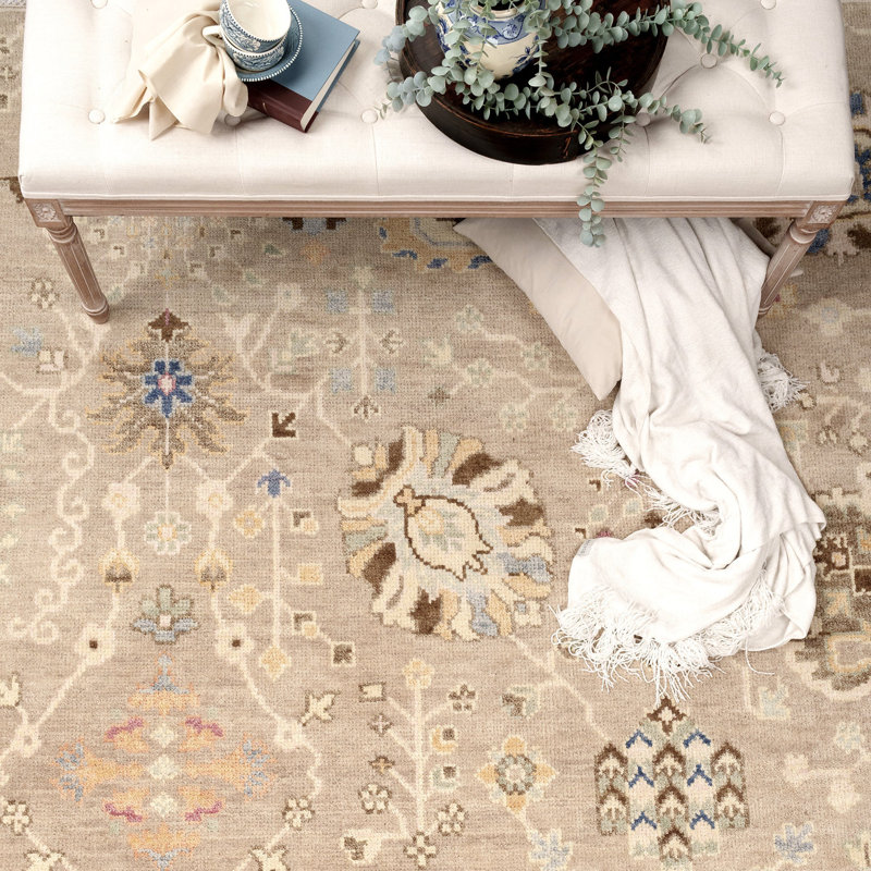 Carenton-Newbury, Rectangle 8'6" x 11'6"