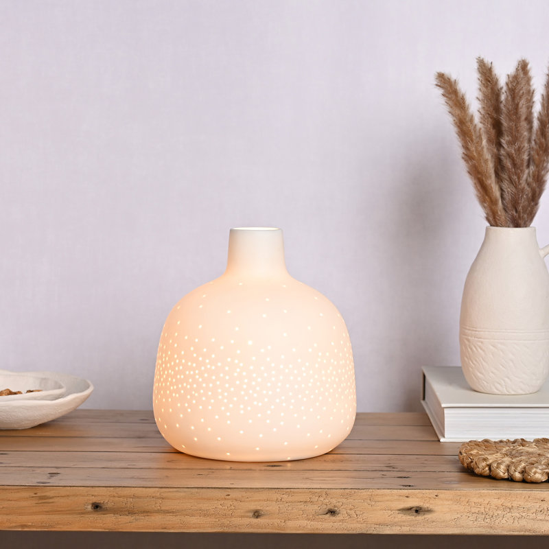 Svan Ceramic Table Lamp