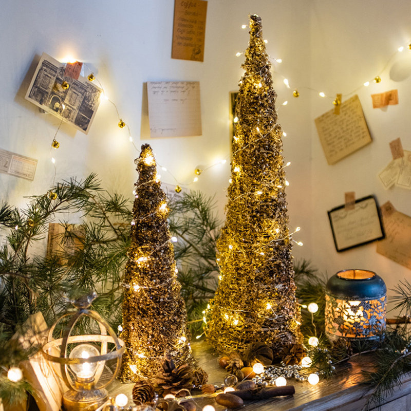Arbre de Noël doré, H 1,96 pi