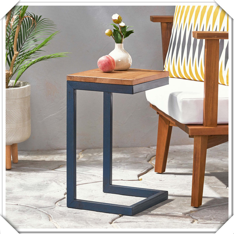 Table d'appoint compacte, fonctionnelle, polyvalente, pratique, élégante, décorative, durable