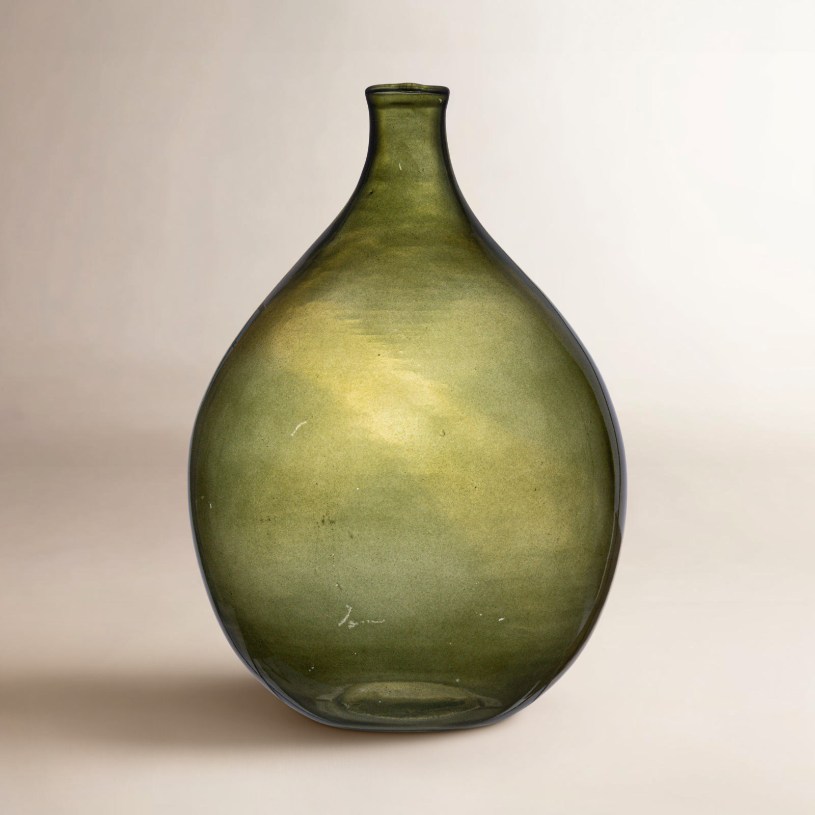 Lyonel 12'' Glass Table Vase