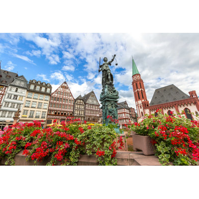 " Frankfurt Old Town " by Vichie81