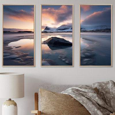 Lever de soleil sur la plage rocheuse IV - art mural plage