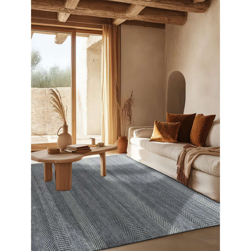 Hand Knotted Wool Area Rug in Gray
