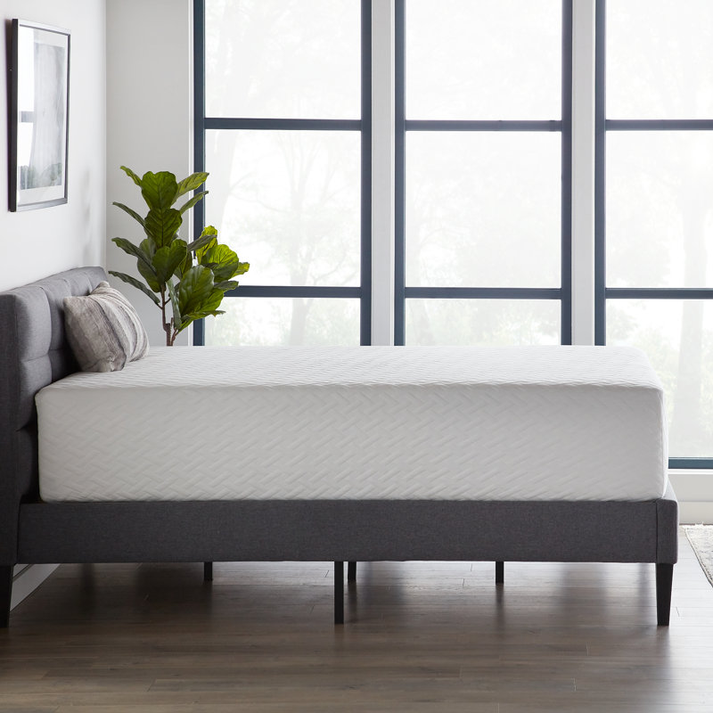Matelas en mousse à mémoire de forme mi-ferme 14 po Lucid SureCool ™, Très grand californien, 14"