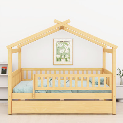 Lit en bois avec couchette