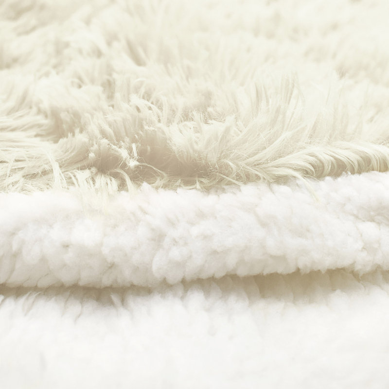 Velosso Alaska Thermal Plush Fluffy Faux Fur Duvet Set, 200 x 200cm + 50 x 75cm Comforter