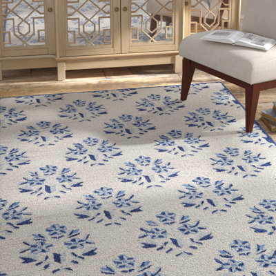 Uckfield Floral Indoor Rug