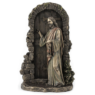 Waler Statue
