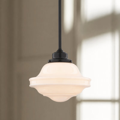 Luminaire suspendu en bronze huilé à 1 lumière de 10 po Huntley