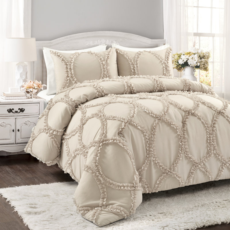 Reyna Microfiber Traditional 3 Piece Comforter Set, King Comforter + 2 Standard Shams, Neutral