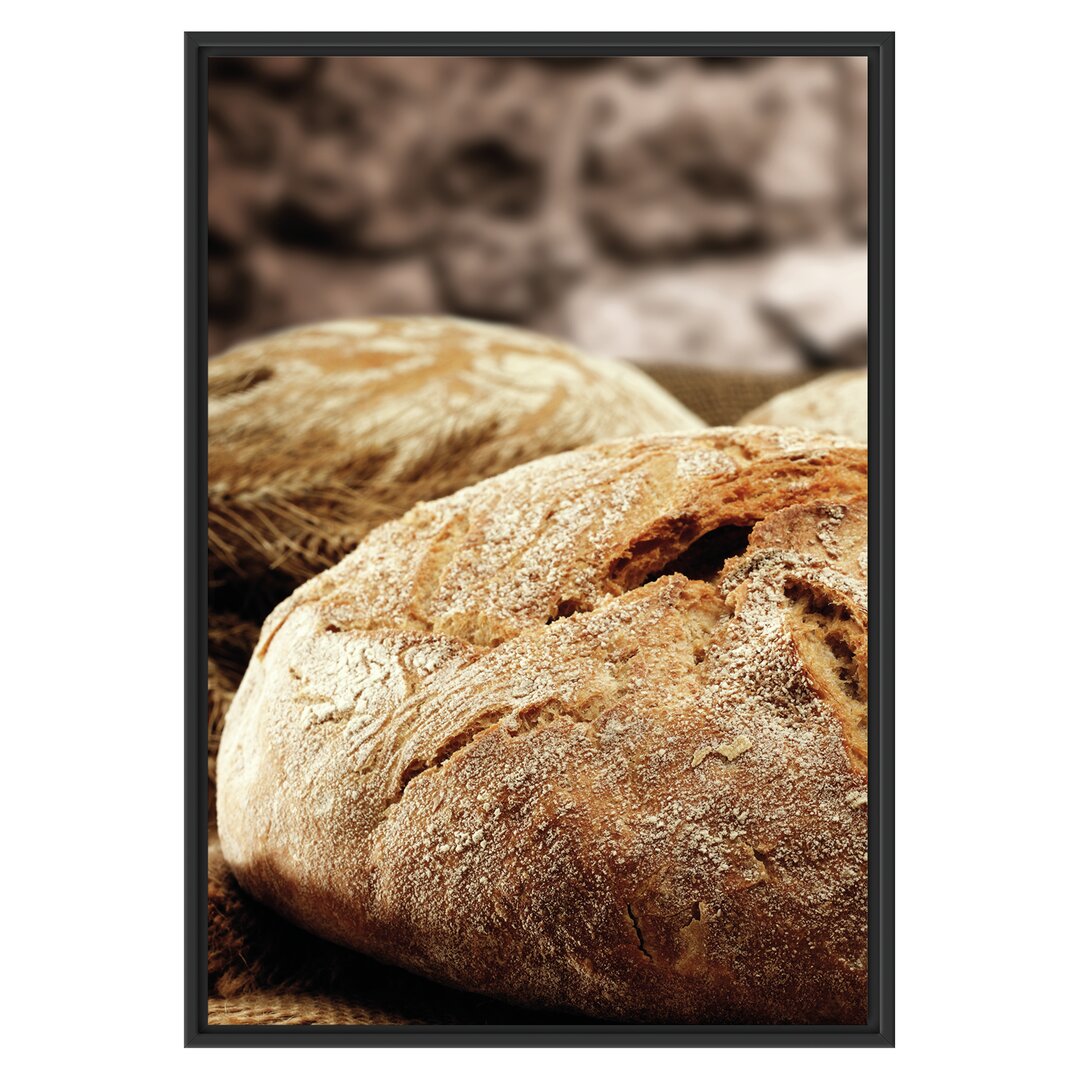 Gerahmtes Wandbild Frisch gebackenes Brot