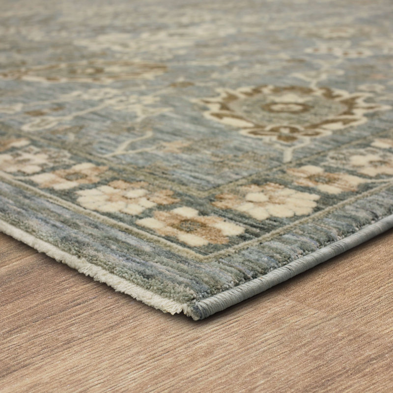Gray Geometric Synthetic 5' x 7' Washable Area Rug