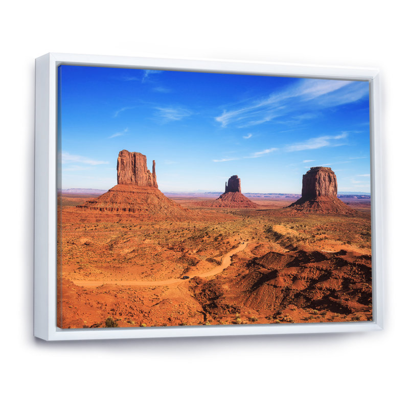 Esprit indien sur Monument Valley, Cadre flottant blanc, H 16 po x l 32 po x P 1 po