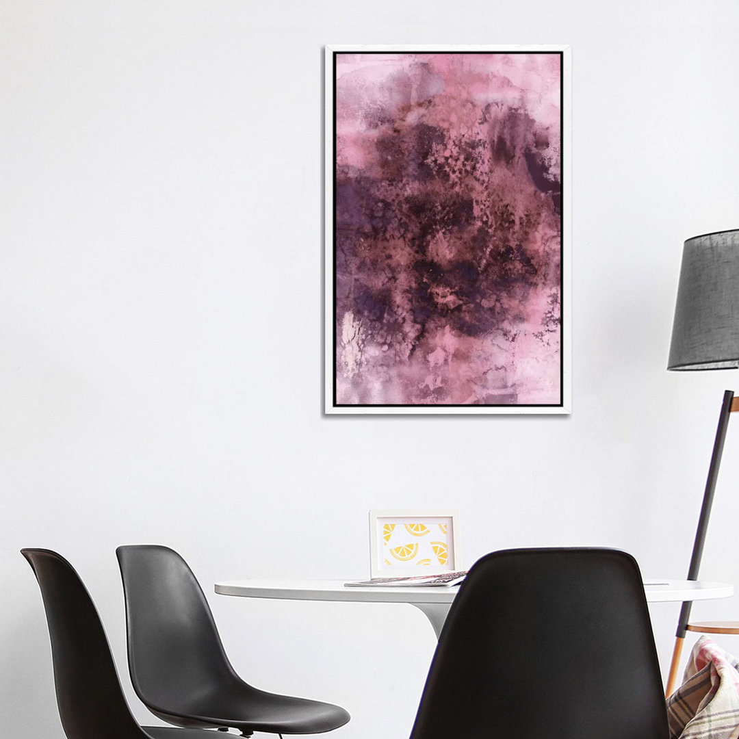 Epoch Fashionista von Julia Di Sano - Galerie-verpackte Leinwand Giclée auf Leinwand