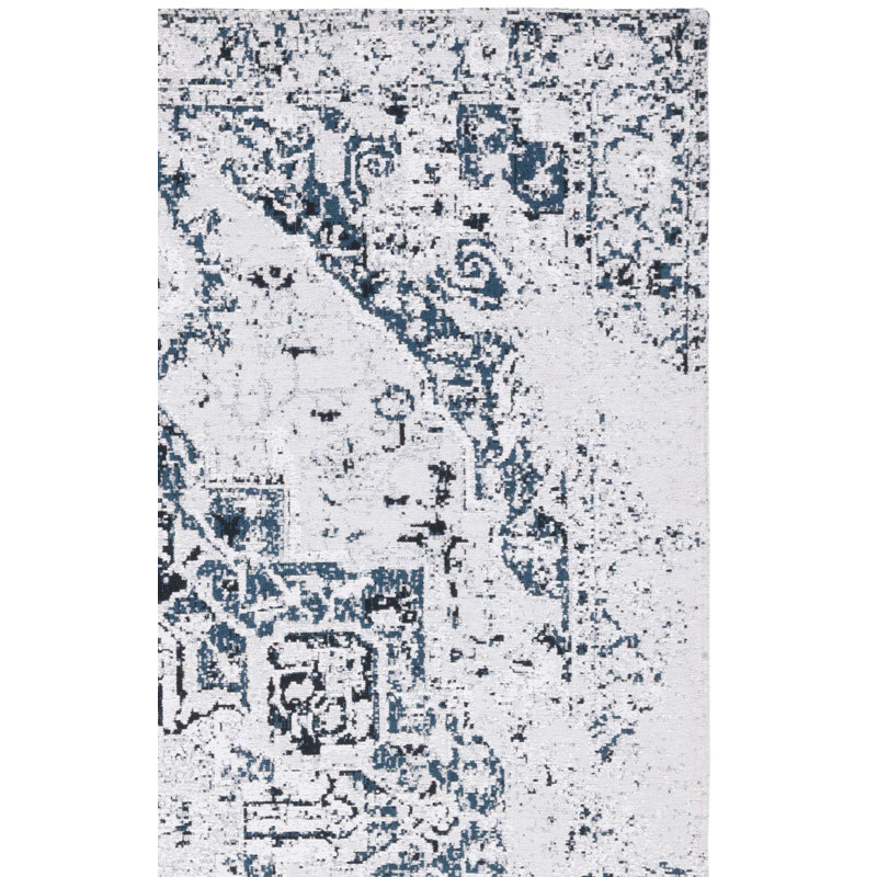Hunnicutt Oriental Area Rug in Ivory/Blue, Rectangle 2' x 5'