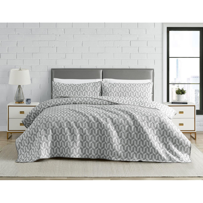 Torino Geo Grey Reversible Jacquard Cotton Blend Quilt Set - Twin