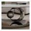 Table basse en marbre avec base sculpturale en acier inoxydable
