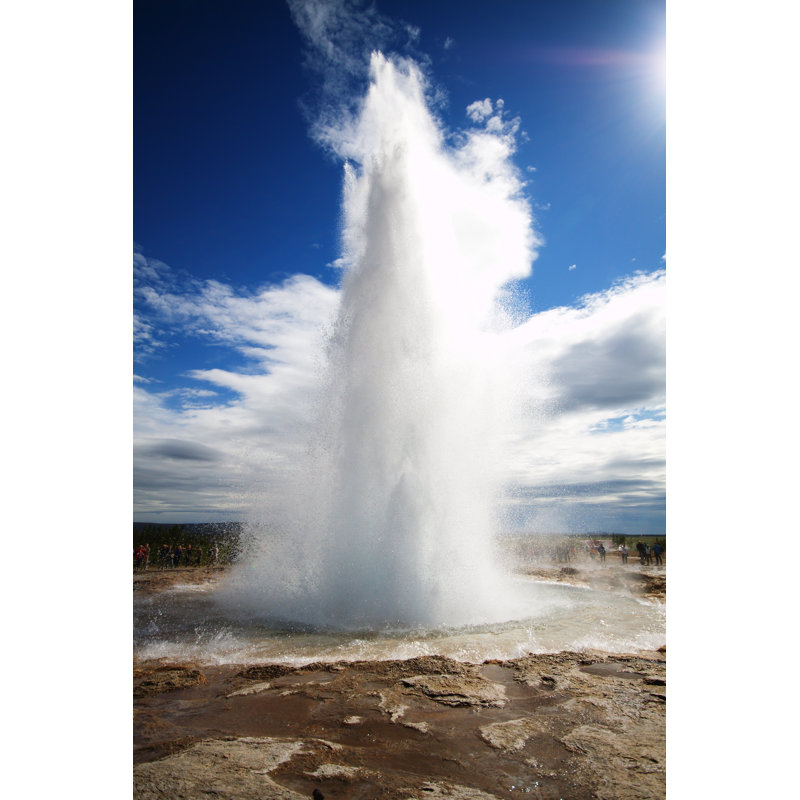 Strokkur Geyser - Photographie sur toile tendue, H 18 po x l 12 po