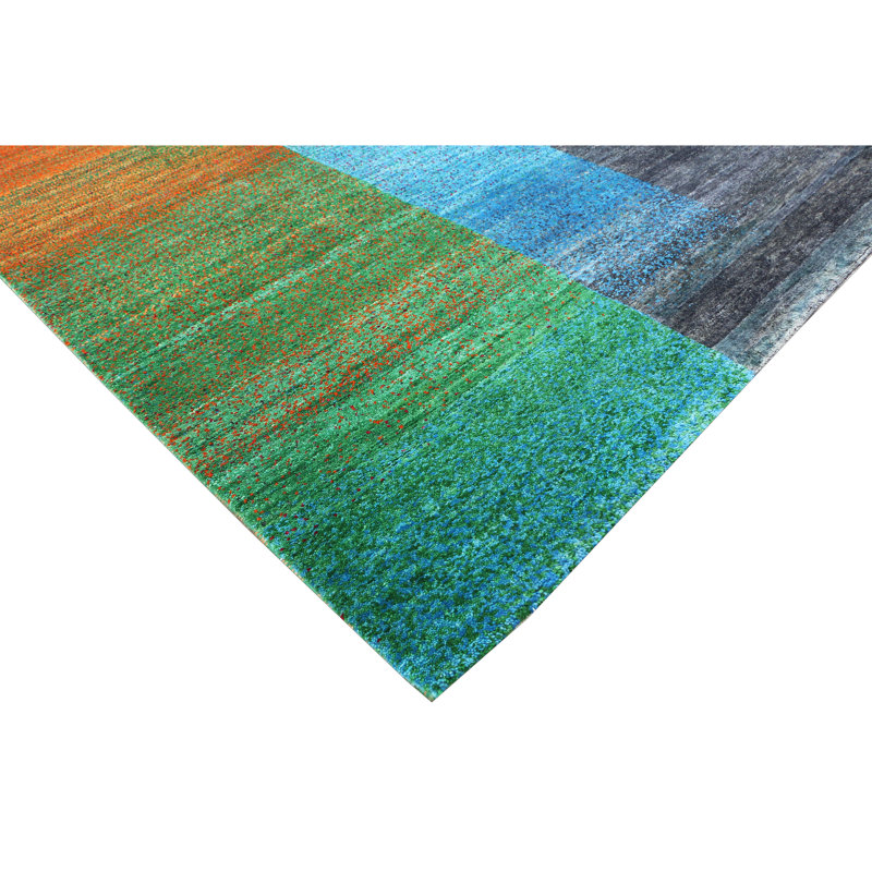 Hand Knotted Wool Area Rug in Red/Green/Blue, Rectangle 9' x 12'