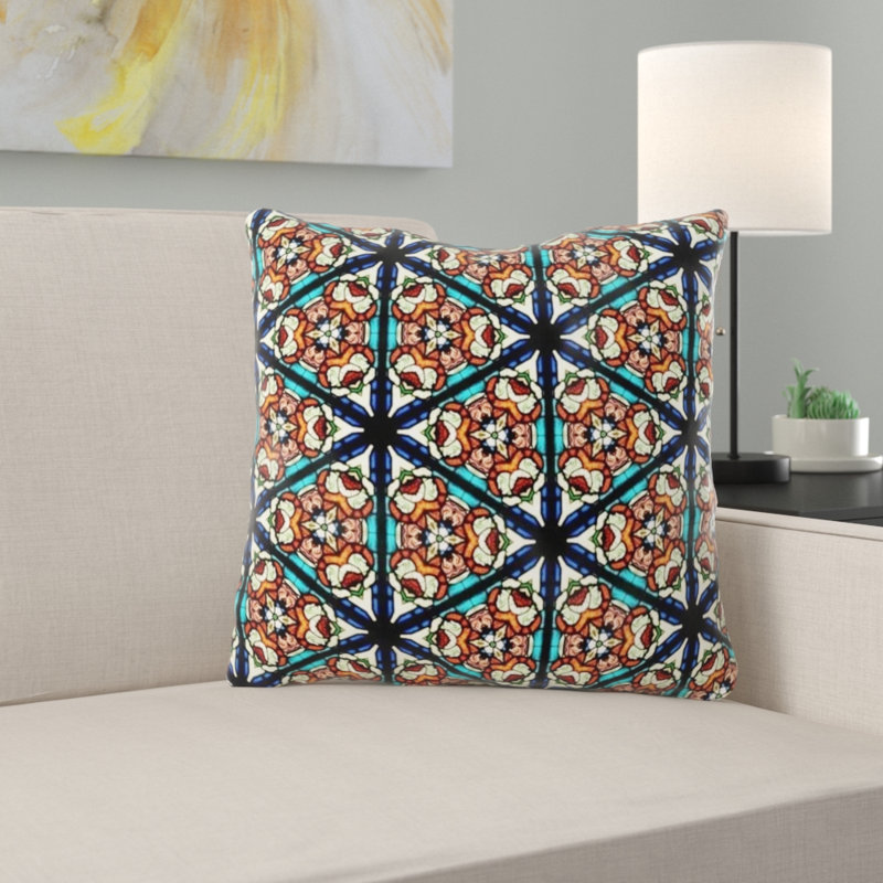 Coussin de fenêtre ecclésiastique, Intérieur