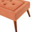 Dessus capitonné - Tissu orange attrayant avec pieds inclinés. Matériau en bouleau. 52 po X 23 16 28 lb Des sièges polyvalents et merveilleux. Ajoute du caractère à la pièce. Profondeur Largeur Hauteur. Lb