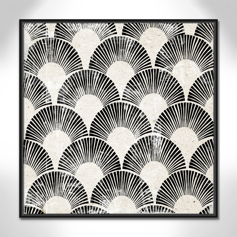 «White Art Deco III» par Aimee Wilson, 31.5'' W x 31.5'' H, Toile avec cadre, Cadre flottant noir