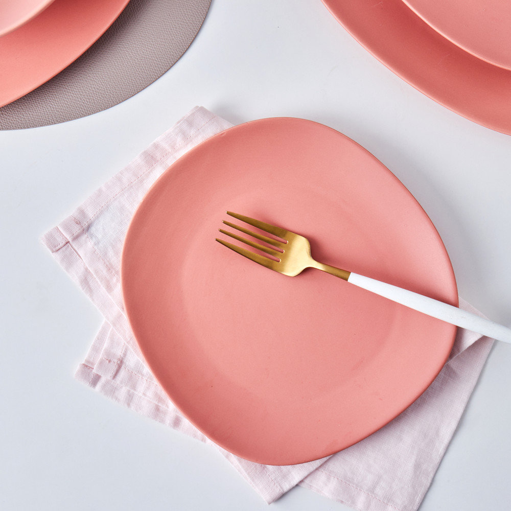 Delilah 8" Porcelain Salad Plate, Terracotta