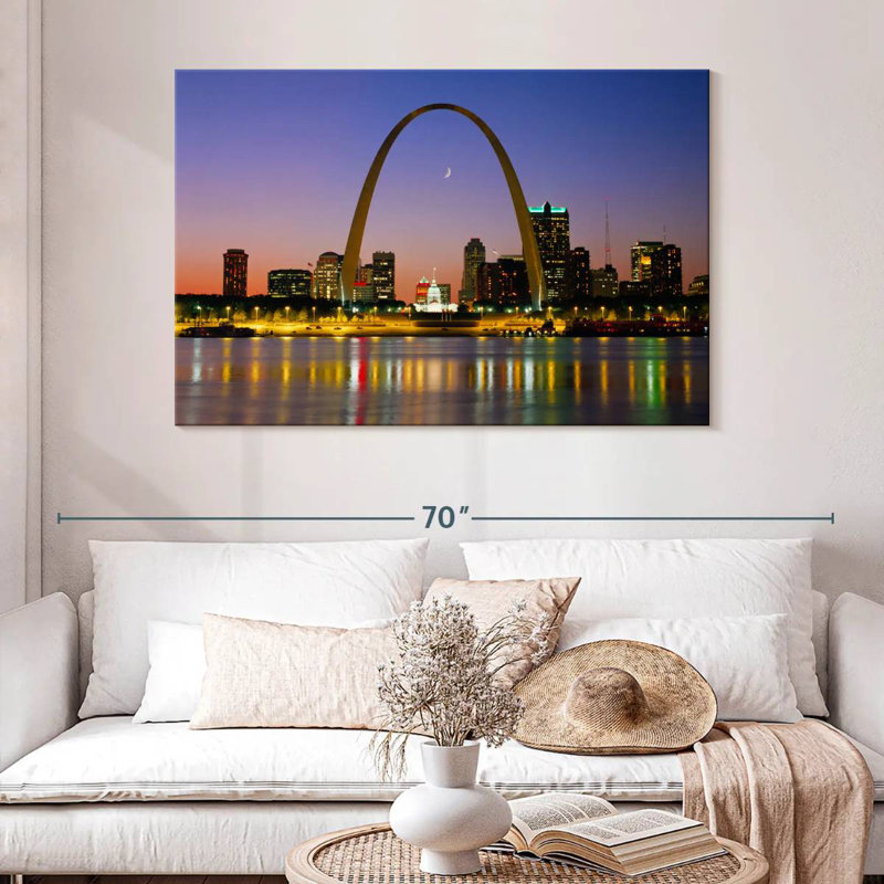 Kavia Gateway Arch At Twilight, 32" H x 48" W