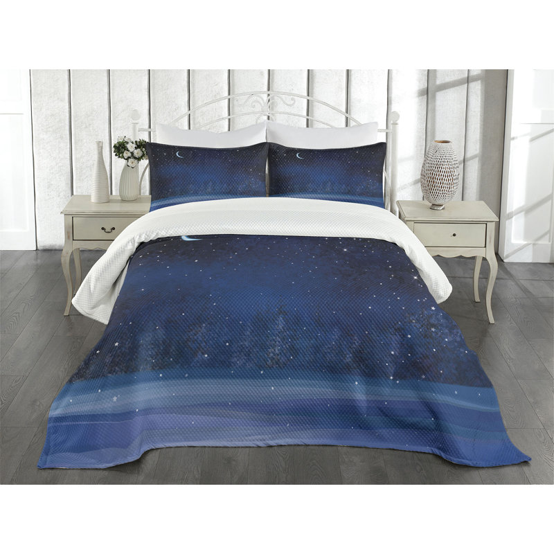 White Quilted Queen Bedspread Set with Pillow Shams