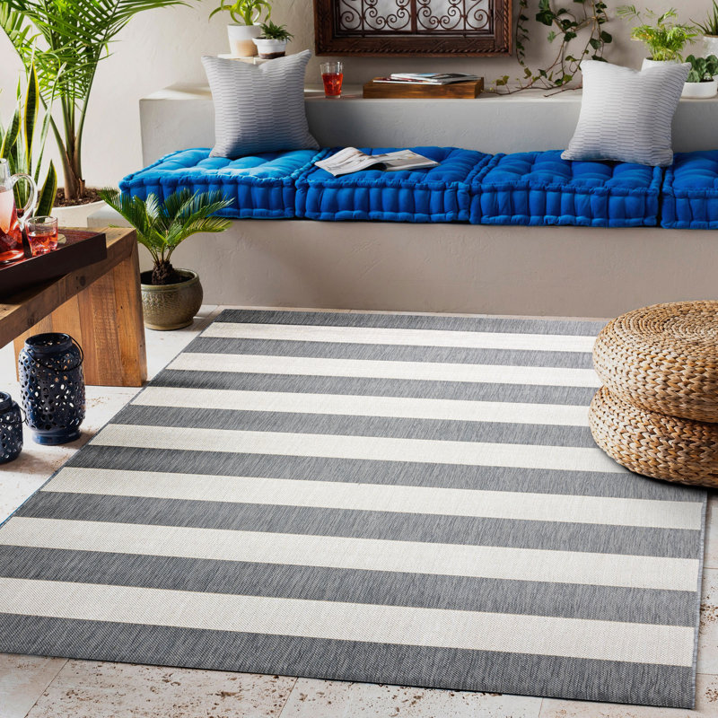 Mancheer Striped Indoor / Outdoor Area Rug, Rectangle 120 x 170cm