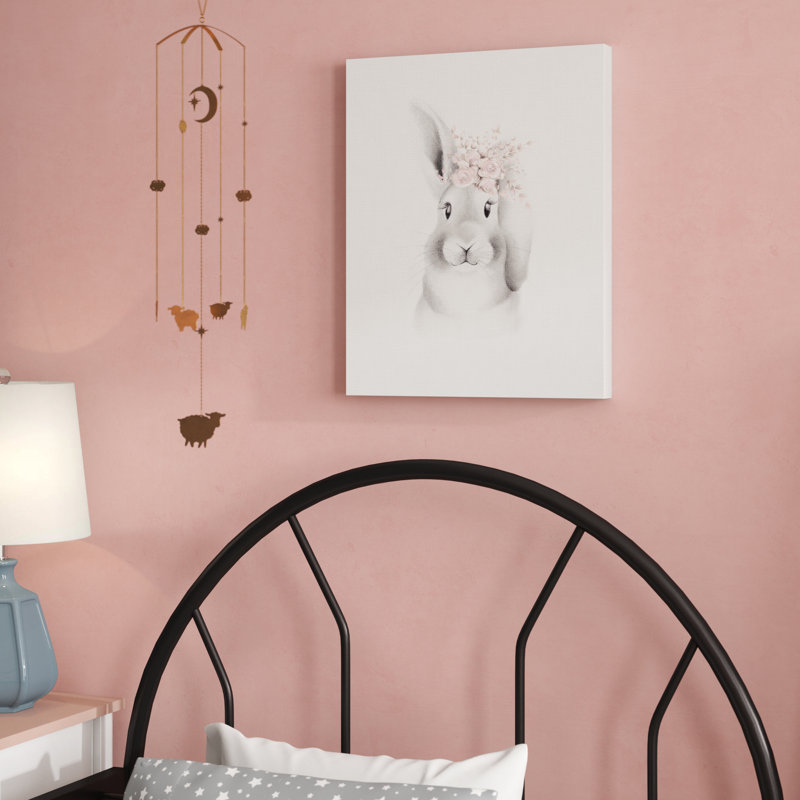 Gupton Fluffy Bunny Flowers Art, Toile tendue, H 40 po x l 30 po x P 1,5 po