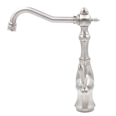 Novatto Lou Kitchen Faucet