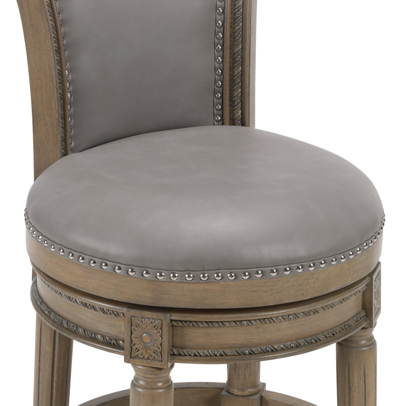 Tabourets de bar rembourrés Elveria avec structure en bois et garniture cloutée, Antique Oak, 4