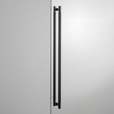 Closet Bar / Double-Sided