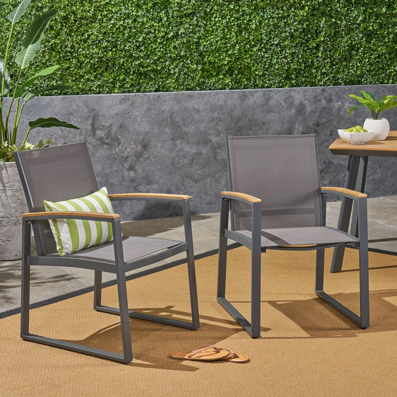 Chaise de salle à manger Glasgow avec conception ergonomique et fabrication durable, parfaite pour des sièges confortables et élégants.